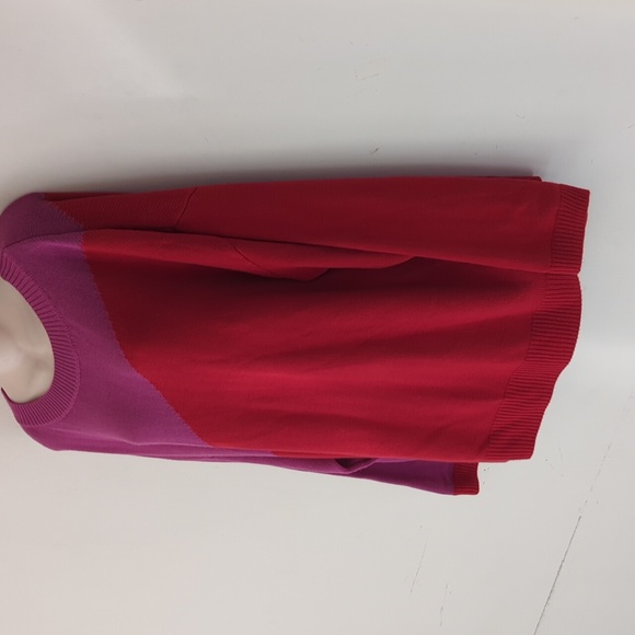 Laurie Felt Viscose Two-Tone Color Block Sweater - Picture 6 of 16